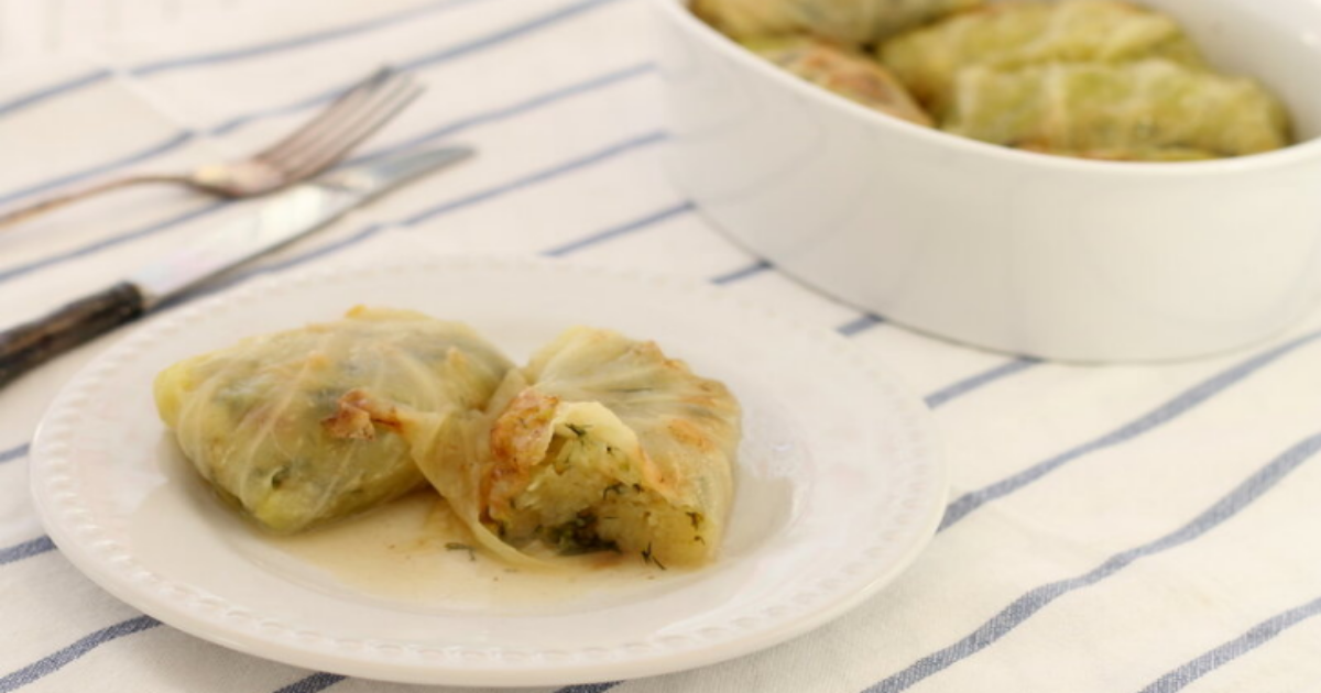 Голубцы с сыром. Голубцы фото. Голубцы с сыром. Голубцы с картофелем. Голубцы с сыром.